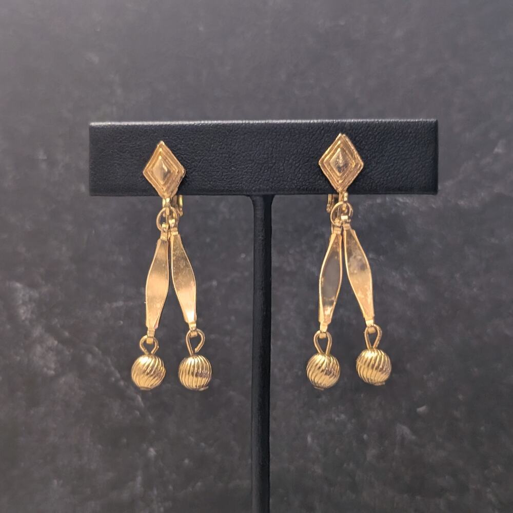 Vintage Clip On Earrings Stunning Gold Tone 1.75" Stylish Drop Dangle